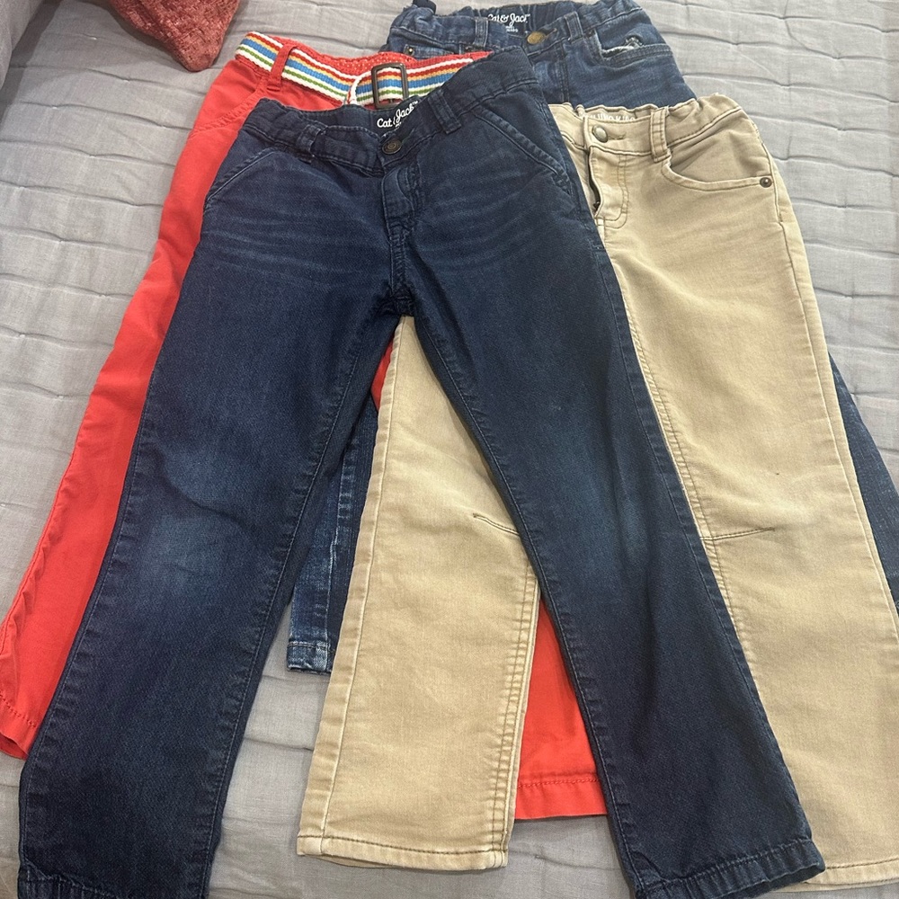 Set of 5T pants in great condition